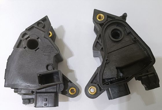 Automobile Parts Making Machine Vertical Rotary Table Injection Molding Machine