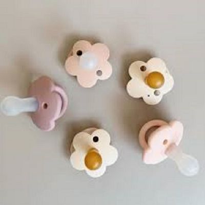 Customization Energy Saving Vertical LSR Silicone Injection Molding Machine For Baby Soother