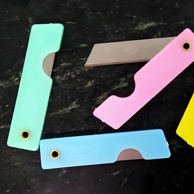 Easy Operate Double Slide Vertical Injection Molding Machine For Making Hand Shank